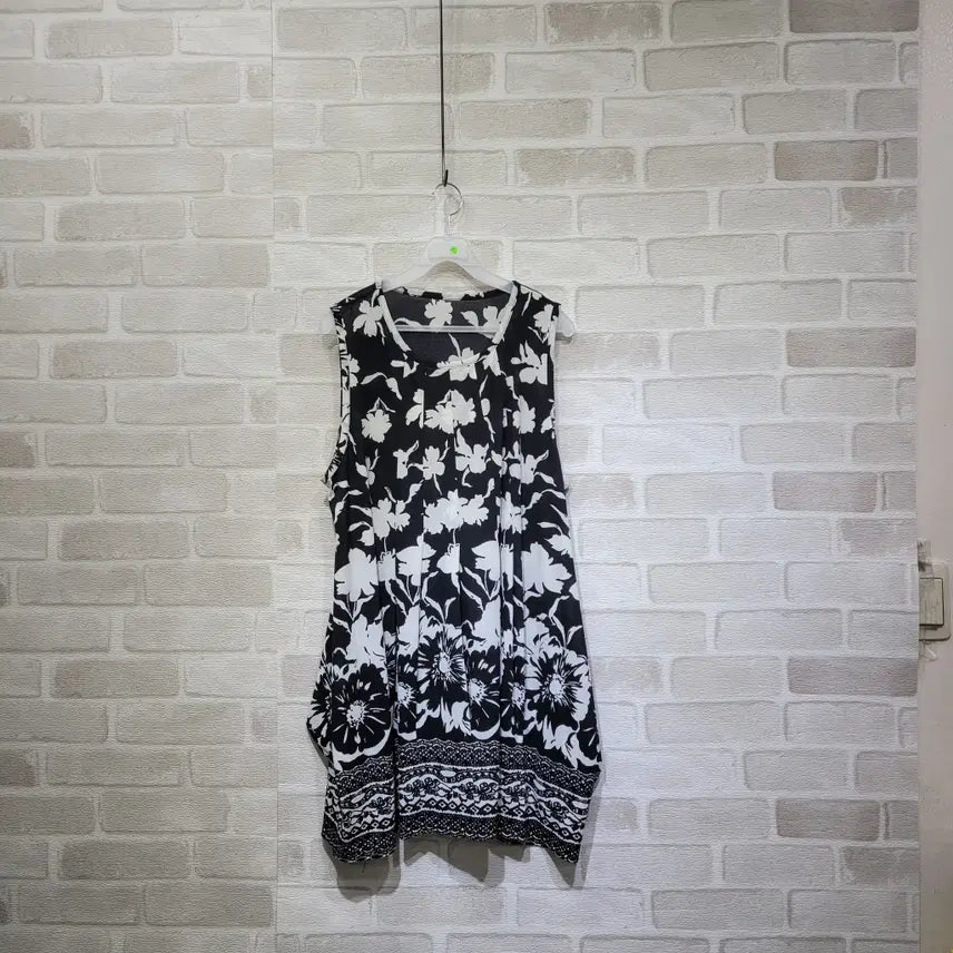 [BUNJANG] Sleeveless Dress Size 88 / ㅊ253 민소매 원피스 88