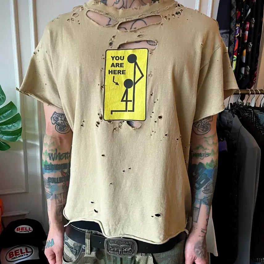 [BUNJANG] 90s Porn Star Didier Wear Distressed "You Are Here" Graphic T-Shirt / 90s Porn Star 폰스타 아카이브 USA 빈티지 디디에르 웨어 디스트로이드 보로 커스텀 에로 반팔 티셔츠