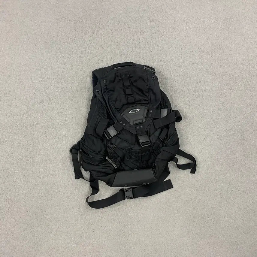 [BUNJANG] Oakley Icon Backpack / 오클리 아이콘 백팩