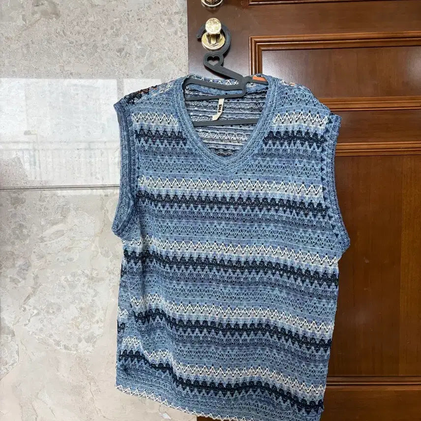 [BUNJANG] Men's Striped Knit Vest (Unisex) / 남성 스트라이프 니트 조끼 여성착용샷O