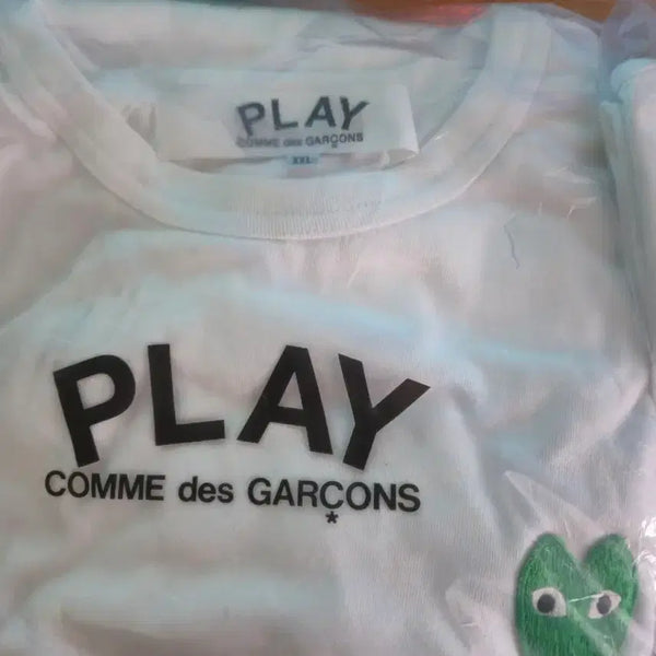 [BUNJANG] Comme des Garçons Play White T-Shirt Green Heart XXL / 꼼데가르송 플레이 반팔티셔츠 그린하트 화이트 XXL