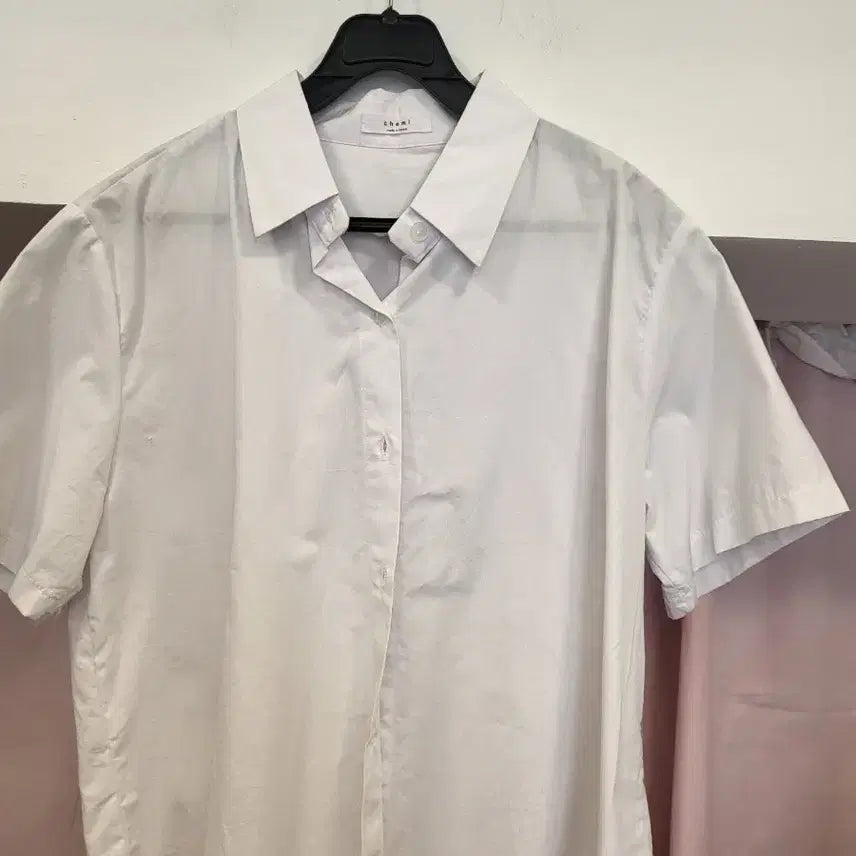 [BUNJANG] Chumi White Short-Sleeve Shirt / [Chumi] 반팔 셔츠 화이트