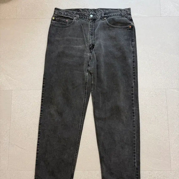 [BUNJANG] Levi's 550 38/30 Relaxed Fit Jeans / 리바이스 550 38/30 사이즈 판매.