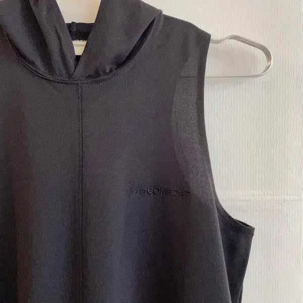 [BUNJANG] Jichoi Comfort Hooded Sleeveless Dress Black / [2] jichoi 지초이컴포트 후드 슬리브리스 원피스 드레스 (블랙)