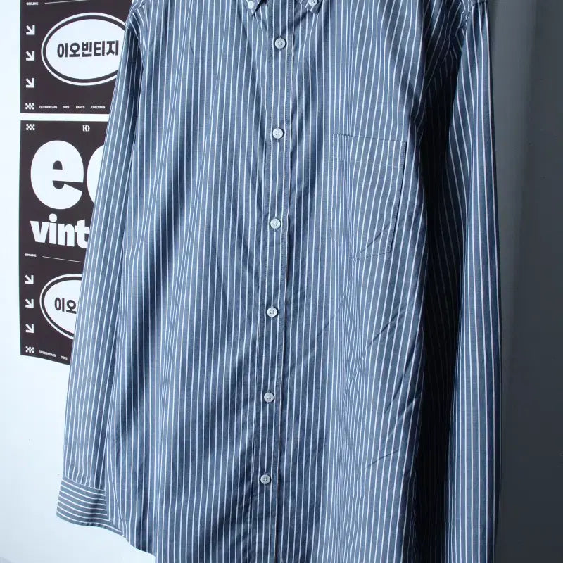 [BUNJANG] Giordano Striped Blue Casual Shirt XL-2XL / (XL-2XL) 지오다노 셔츠 남방 스트라이프 블루 아메카지-H35365