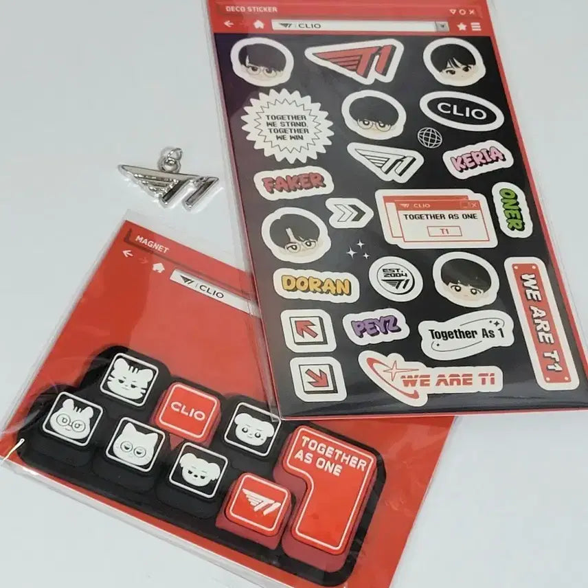[BUNJANG] T1 x Abley Clio Keyboard Magnet, Deco Sticker, T1 Logo Charm / T1 티원 에이블리 콜라보 클리오 키보드 마그넷, 데코 스티커, T1로고 참