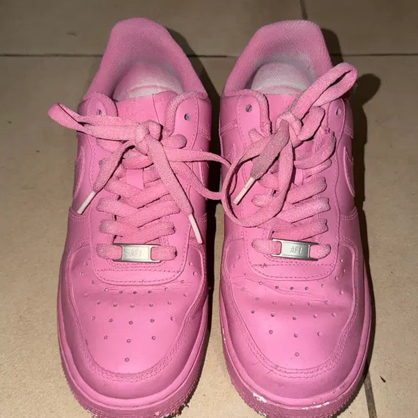 [BUNJANG] Nike Air Force 1 Strawberry Milk Custom Sneakers / [245] 나이키 에어포스 1 딸기우유 커스텀