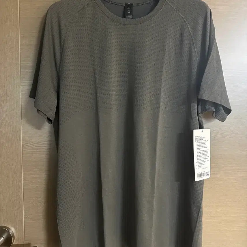 [BUNJANG] Lululemon Metal Vent Tech Short Sleeve XL - Muted Olive (Sealed) / [XL]미개봉 새상품 룰루레몬 메탈벤트테크 숏슬리브