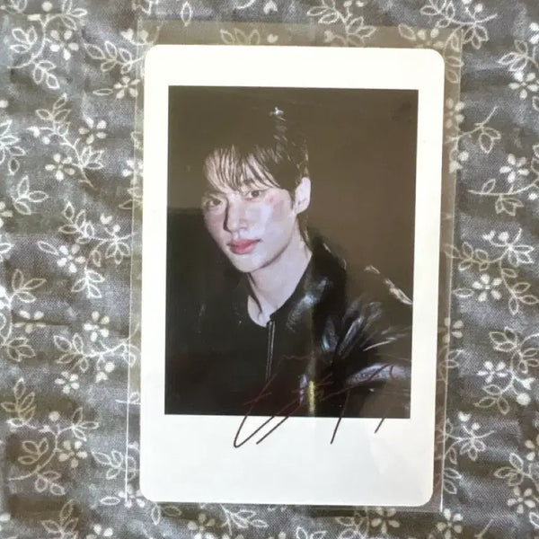 [BUNJANG] Byun Woo Seok DICON Special Edition Photocard Weverse Type A / 변우석 디아이콘특전포토카드 위버스A타입