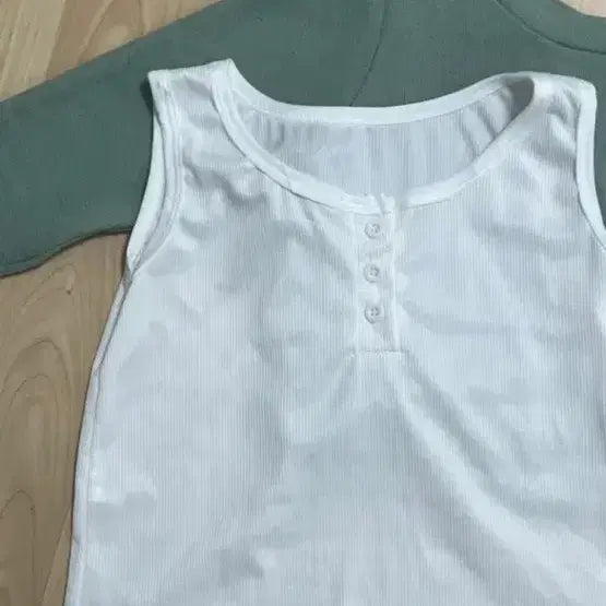 [BUNJANG] Orosy Mint Cardigan Set / 오이니) orosy 민트 가디건 세트