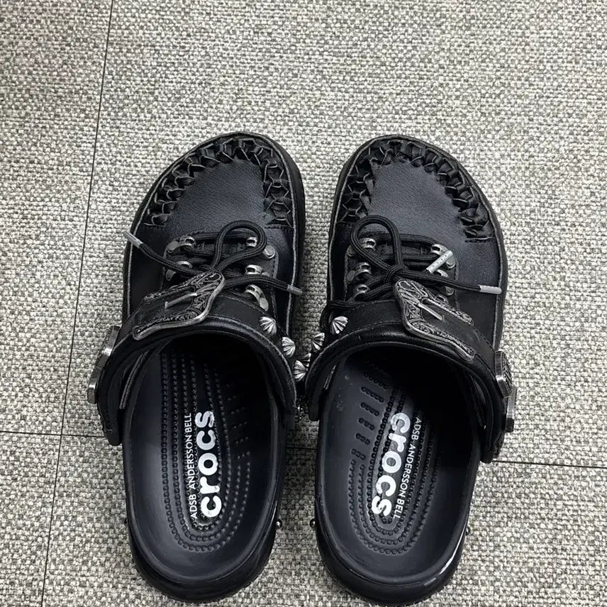 [BUNJANG] Crocs x and wander Classic Clog Black (250) / 크록스 x 앤더슨 벨 250