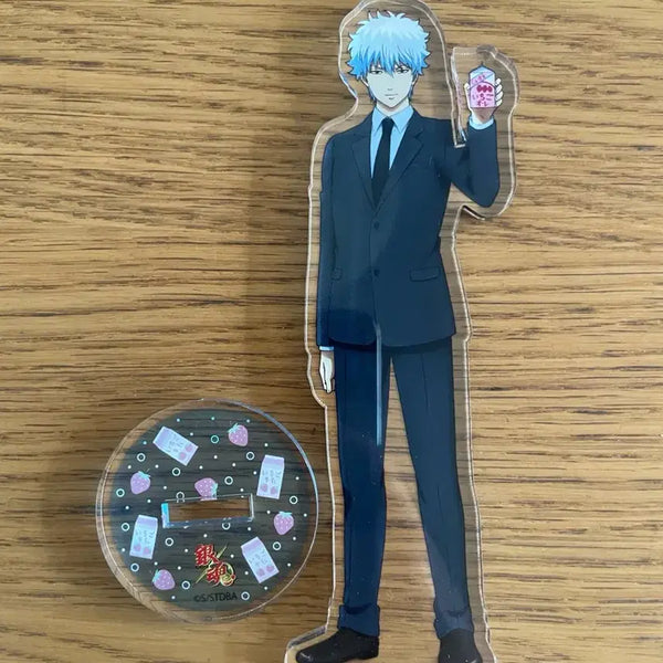 [BUNJANG] Gintama Gintoki Strawberry Milk Acrylic Stand / 은혼 긴토키 딸기우유 아크릴 스탠드