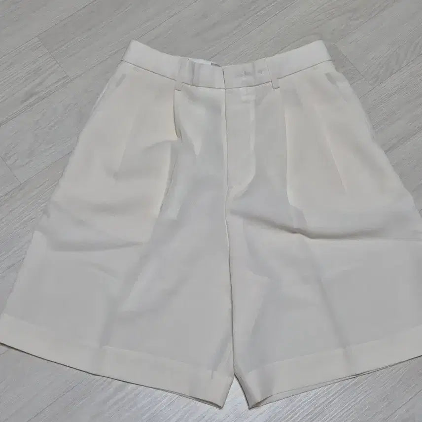 [BUNJANG] Have & Have Bermuda Slacks Shorts / 해브앤해브 버뮤다팬츠 슬랙스 반바지
