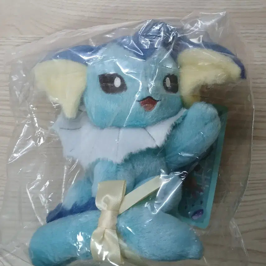 [BUNJANG] Pokemon High Five Eevee Vaporeon Plush Doll / 포켓몬 하이파이브 이브이 샤미드  인형 누이