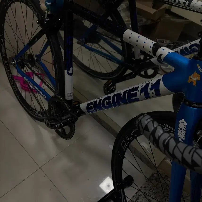 [BUNJANG] Engine 11 Blueskin Bicycle / 엔진 11 블루스킨