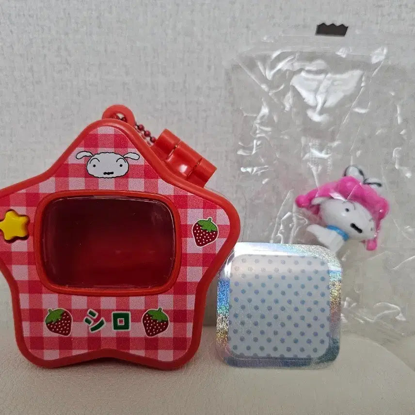 [BUNJANG] Crayon Shin-chan Star Light Charm (Shiro) / 짱구 별모양 조명 키링(흰둥이)