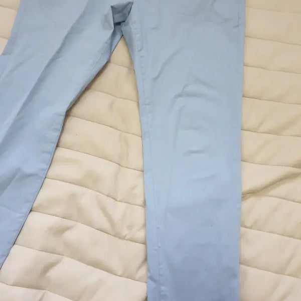 [BUNJANG] Lacoste Casual Pants Sky Blue Waist 32" (82cm) / 정품 라코스테 바지 허리82센치(32인치정도) 하늘색 비슷함