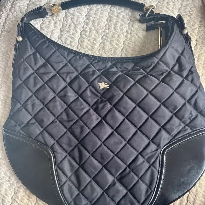 [BUNJANG] Burberry Quilted Shoulder Bag Black / 버버리가방 퀼팅 숄더백 블랙 판매합니다