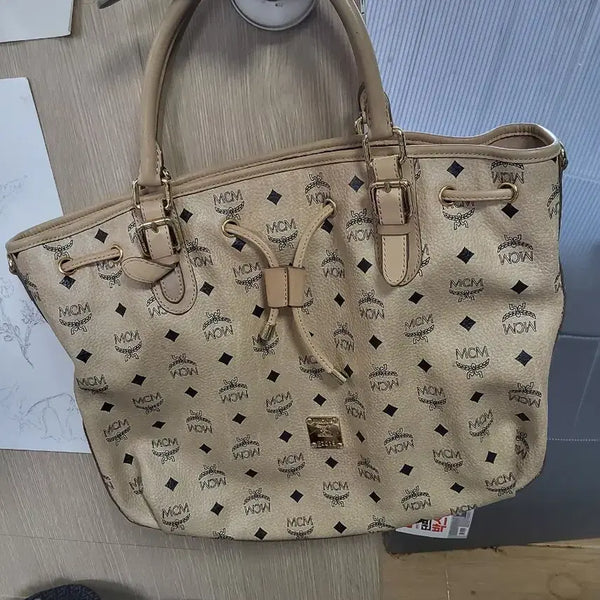 [BUNJANG] MCM Beige Logo Pattern Leather Shoulder Tote Bag / 엠씨엠 가방