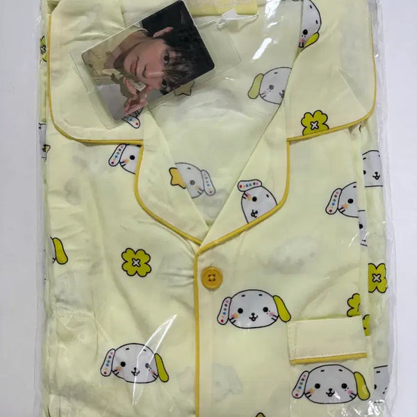 [BUNJANG] NCT WISH RY) Pajama (L) Sealed Photocard Included / 료 엔시티 위시 파자마 잠옷 (L) 미개봉 포카 포함