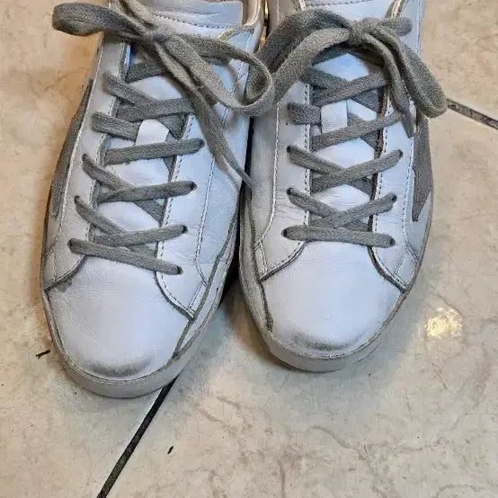 [BUNJANG] Golden Goose Women's Sneakers Size 35 (225-230) / 골든구스 35 사이즈 여성 225-230 정품