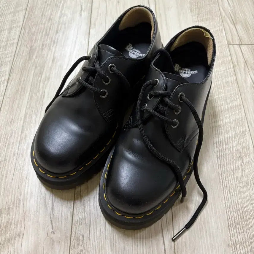 [BUNJANG] Dr. Martens 1461 3-Eye Quad Shoes / 닥터마틴 1461 3홀 쿼드 240