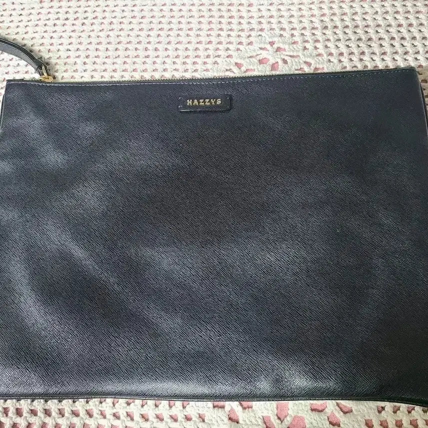 [BUNJANG] Hazzys Clutch / 헤지스 클러치