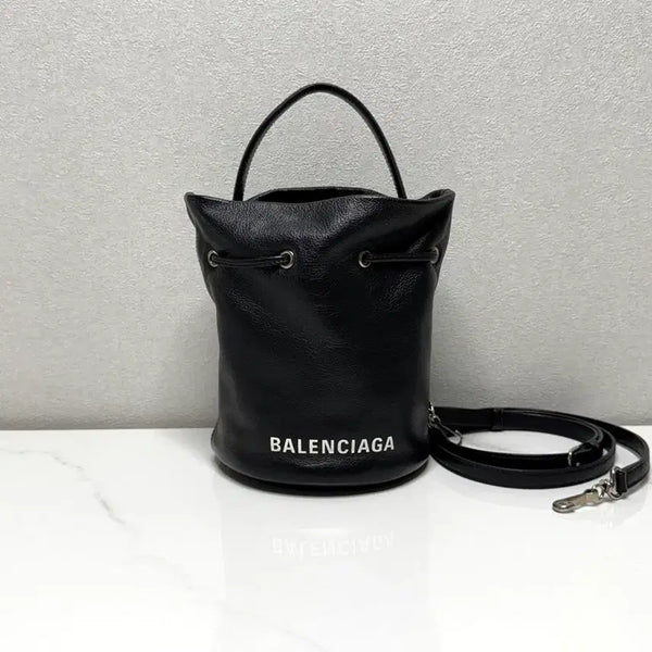 [BUNJANG] Balenciaga Everyday Bucket Bag XS / (정품/A)발렌시아가 에브리데이 버킷백 XS