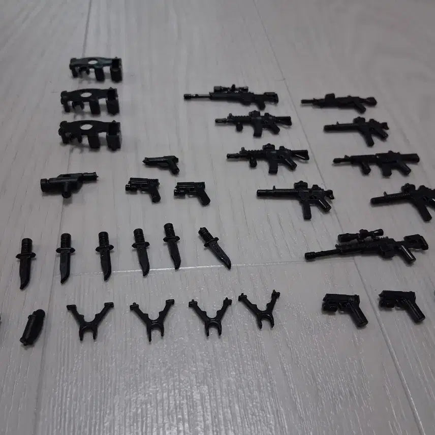[BUNJANG] Lego Compatible Weapon and Accessory Bundle Set / 레고 호환 총기 및 무기 등 일괄 판매