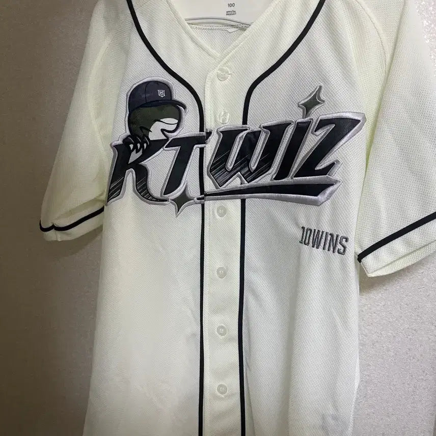 [BUNJANG] KT Wiz Eom Sang-baek 10 Wins Jersey (Hanwha Eagles) / kt위즈 케이티 엄상백 10승 유니폼 (한화 이글스) 100