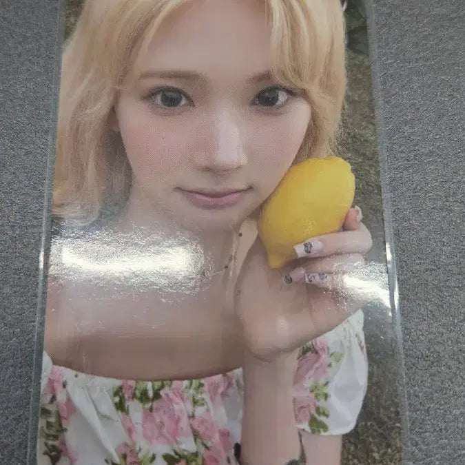 [BUNJANG] HA:TFELTZ Lemonade Music Art Photocard / 하투하 레몬탱 뮤직아트 포카