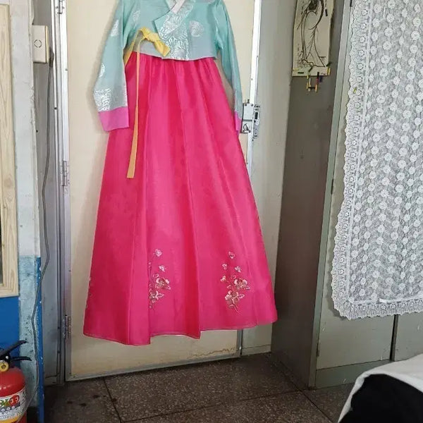 [BUNJANG] Women's Hanbok Skirt (Size 55, Length 124cm) / 여성한복본경55싸이즈치마길이124센치