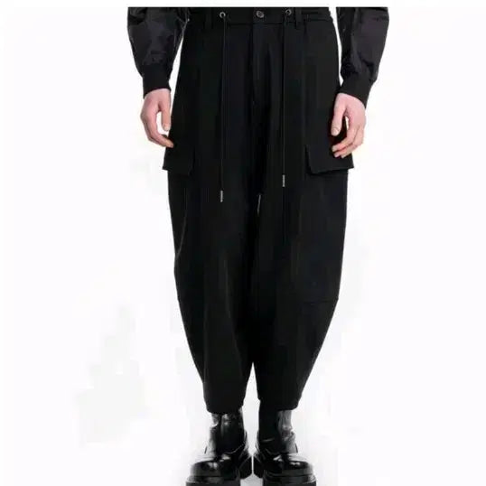 [BUNJANG] SONGZIO Cargo Dart Pants Black / [82] 송지오옴므 카고 다트 팬츠 블랙