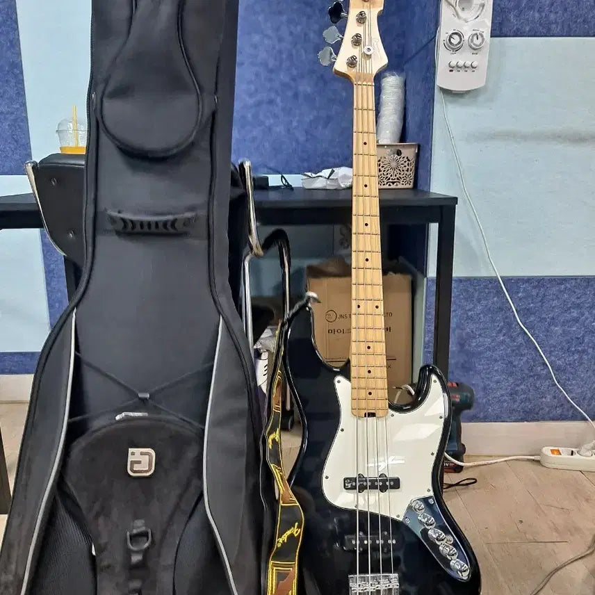 [BUNJANG] Swing G1 Active Bass Guitar / 스윙 G1 엑티브 베이스기타