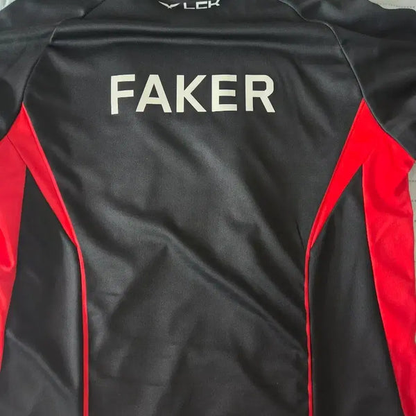 [BUNJANG] T1 Faker 2024 LCK Jersey XL + Keria Photocard / 2024 T1 FAKER LCK 유니폼 XL + 서비스 케리아 포카