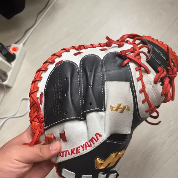[BUNJANG] Hatanoyama M2 Yang Eui-ji Baseball Glove / 하타케야마 M2 양의지 팝니다