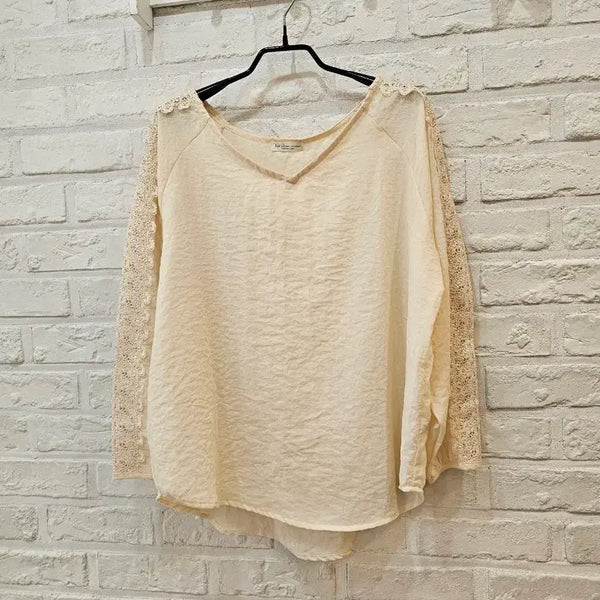 [BUNJANG] earthmuaic Lace Sleeve Blouse / earthmuaic. 소매레이스 블라우스