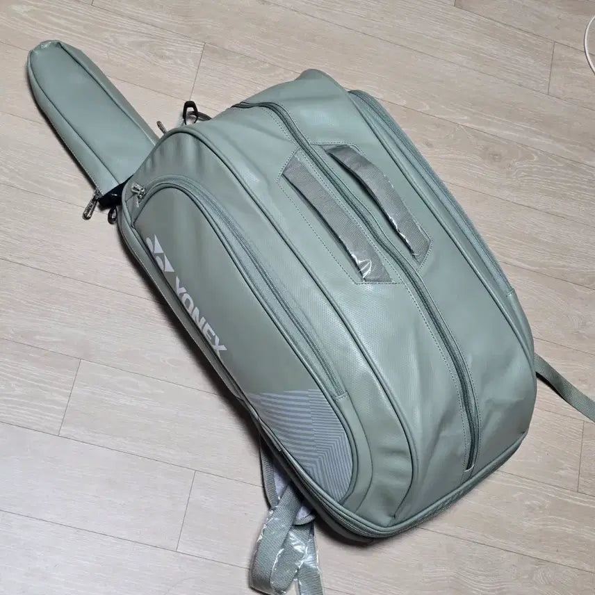[BUNJANG] Yonex Badminton Tennis Backpack Bag - Khaki / 요넥스 배드민턴 테니스 백팩 가방 카키색