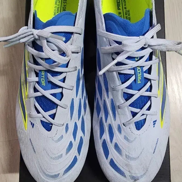 [BUNJANG] Adidas Predator Elite AG Football Boots 270 / 아디다스 프레데터 엘리트 축구화 AG 270