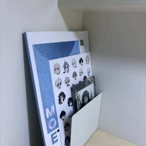 [BUNJANG] Moetics Fanzine (Main Book + Stickers + Postcards) Bundle Set / 모에틱스(본품+ 스티커+ 엽서)