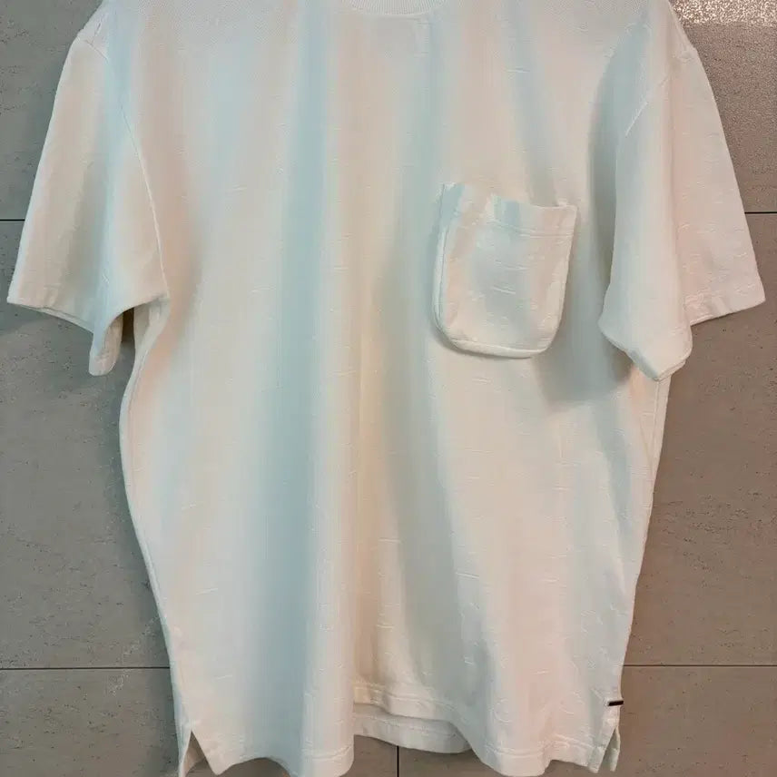 [BUNJANG] Louis Vuitton 3D Pocket Monogram Short Sleeve T-Shirt L / [L] 루이비통 3D 포켓 모노그램 반팔