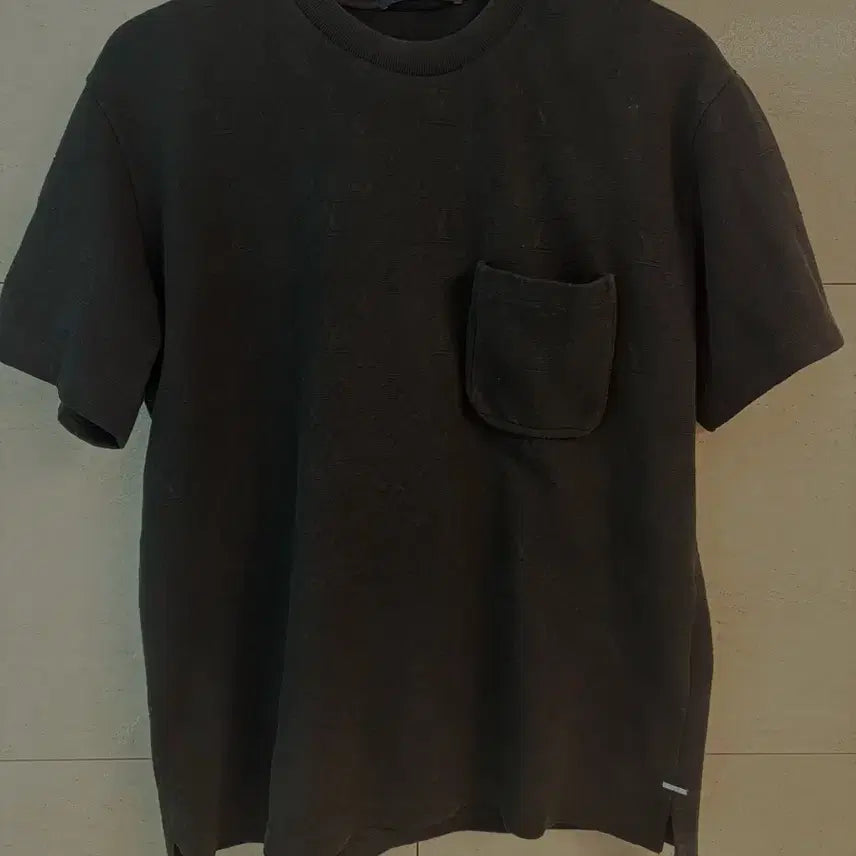 [BUNJANG] Louis Vuitton 3D Pocket Monogram Short Sleeve T-Shirt / [L] 루이비통 3D 포켓 모노그램 반팔