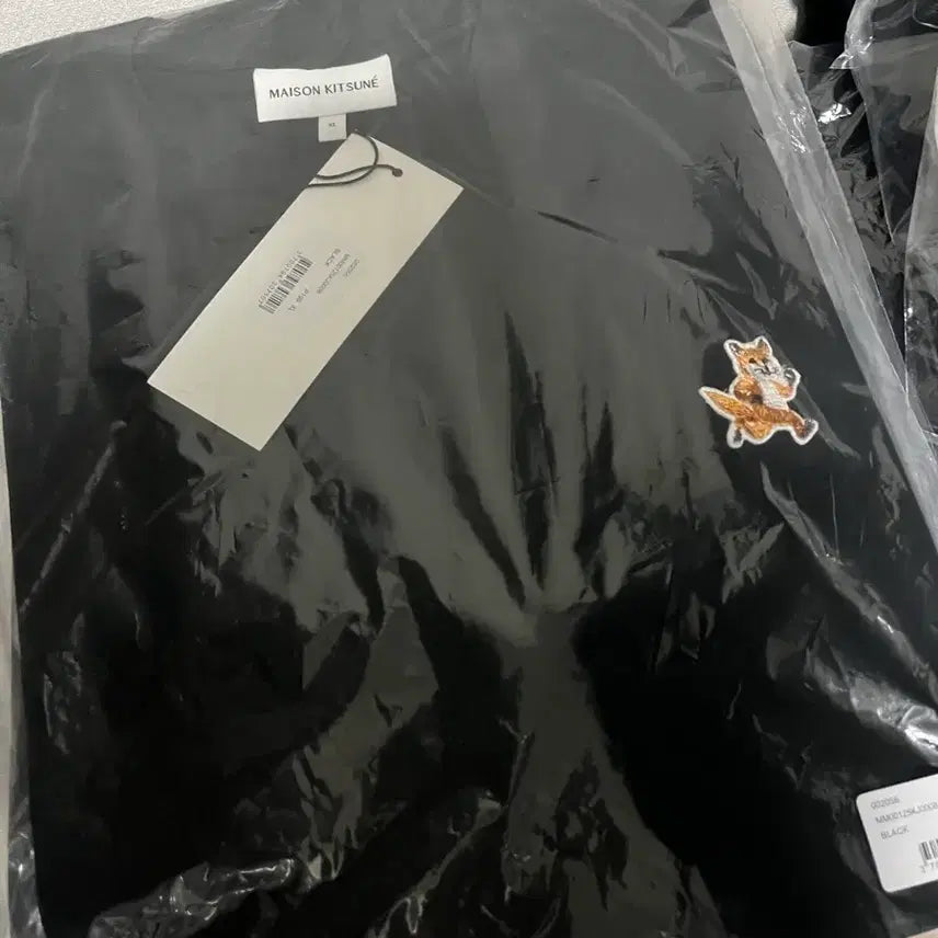 [BUNJANG] Maison Kitsuné Fox Logo Short Sleeve T-Shirt Black XL / (배송비 포함 가격) 메종키츠네 반팔티 블랙 xl 남성 105-110