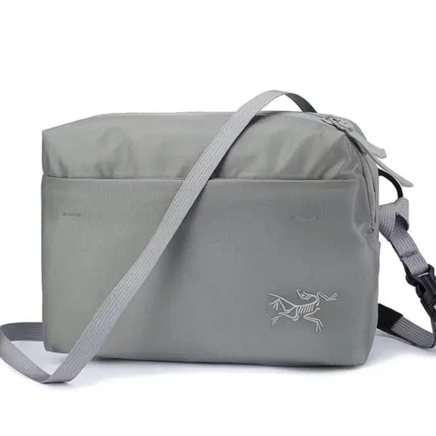 [BUNJANG] Arc'teryx Crossbody Bag - Porridge / 아크테릭스 크로스백 포리지컬러/새 제품/무료배송