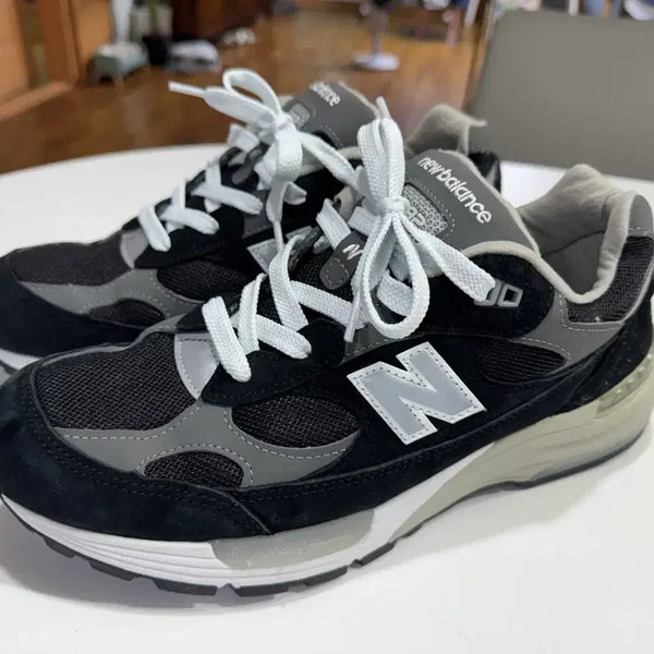 [BUNJANG] New Balance 992 Made in USA Core Black Grey Sneakers / 뉴발란스 992 메이데인 USA 코어블랙 그레이