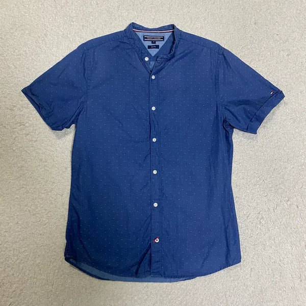 [BUNJANG] Tommy Hilfiger Henry Neck Short Sleeve Shirt Blue Dot M / 타미힐피거 헨리넥 반팔 셔츠 블루 도트 m