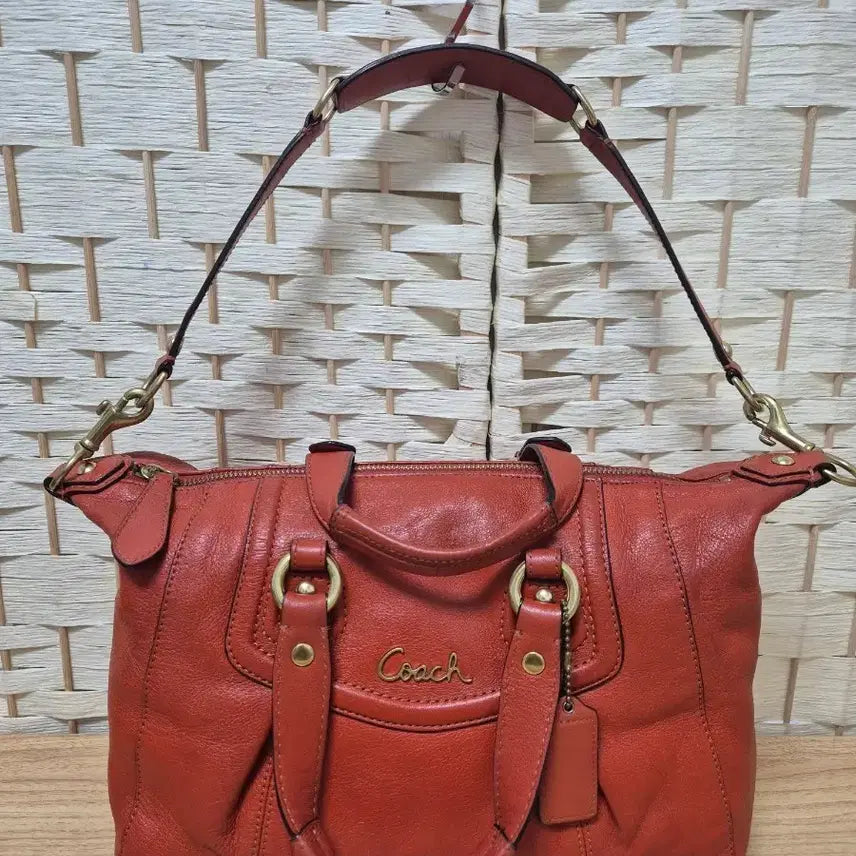 [BUNJANG] Coach Leather Shoulder Bag / 코치가방