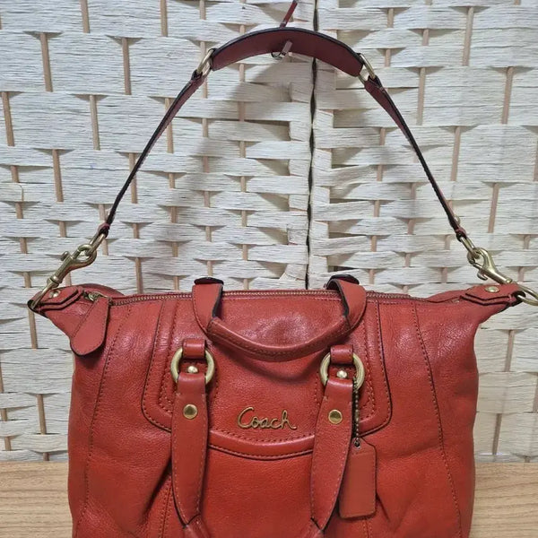 [BUNJANG] Coach Leather Shoulder Bag / 코치가방