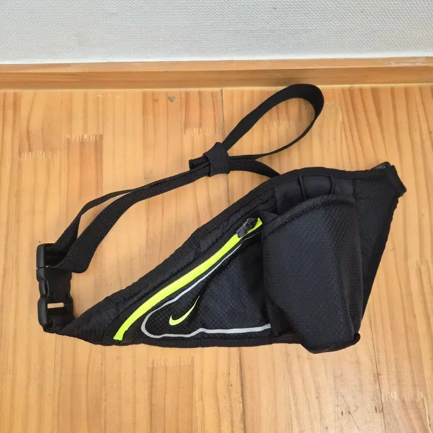 [BUNJANG] Nike Waist Bag / 나이키 웨이스트백 / NIKE 힙색