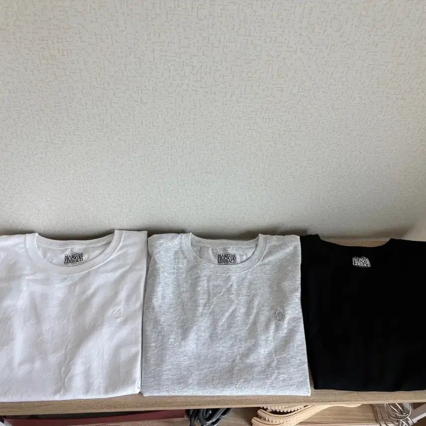 [BUNJANG] Marithe Francois Girbaud Women's 3-Piece Short-Sleeve T-Shirt Set / 마리떼 프랑소와 저버 여성 반팔티 3종 세트